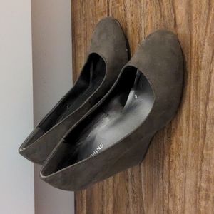 Taupe Wedge Pump Shoes